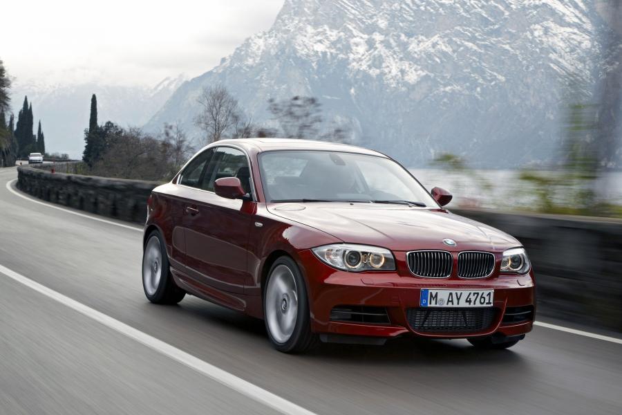  BMW 1-Series Coupe 2011 года  (фото 29 из 77)
